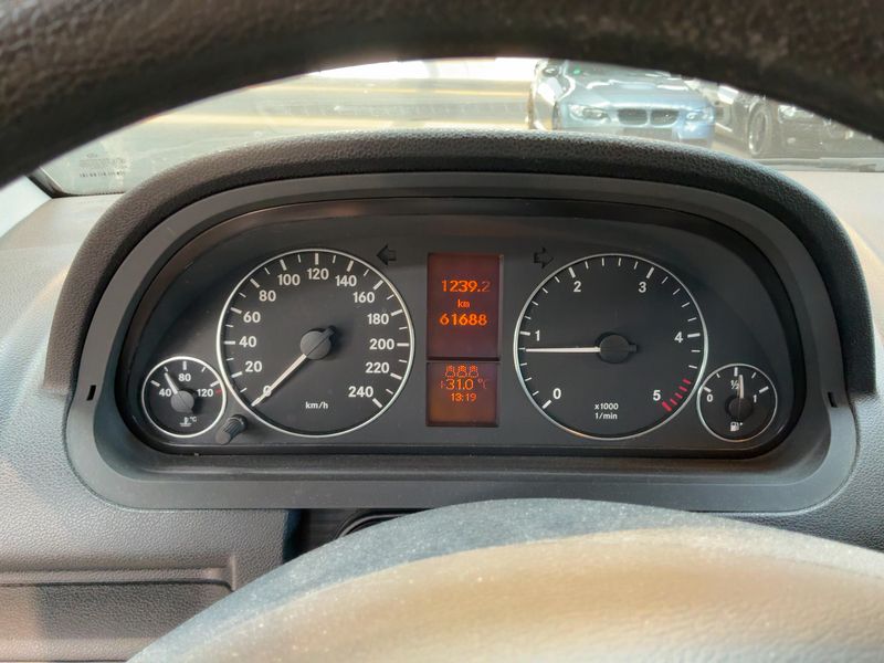 Mercedes-Benz A-Klasse A 180 CDI Avantgarde — zdjęcie 13
