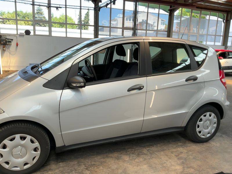 Mercedes-Benz A-Klasse A 180 CDI Avantgarde — zdjęcie 4