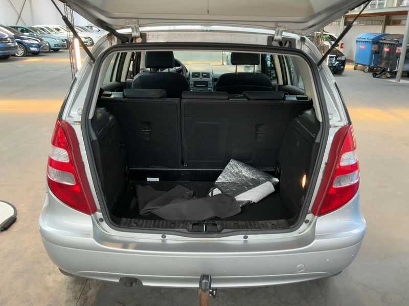 Mercedes-Benz A-Klasse A 180 CDI Avantgarde — zdjęcie 10