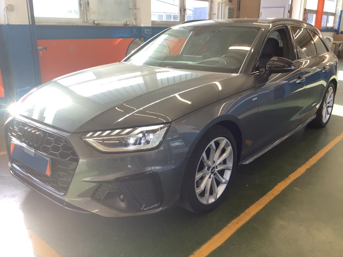 Audi A4 40 TDI quattro S line