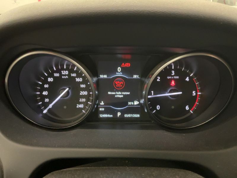 Land Rover Discovery Sport 2.0 Td4 Pure 2016 – снимка 18