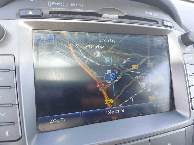 Hyundai ix35 1.7 CRDi Business Blue 2WD — zdjęcie 13