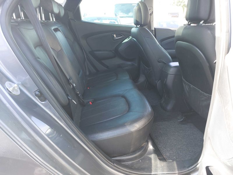 Hyundai ix35 1.7 CRDi Business Blue 2WD — zdjęcie 14