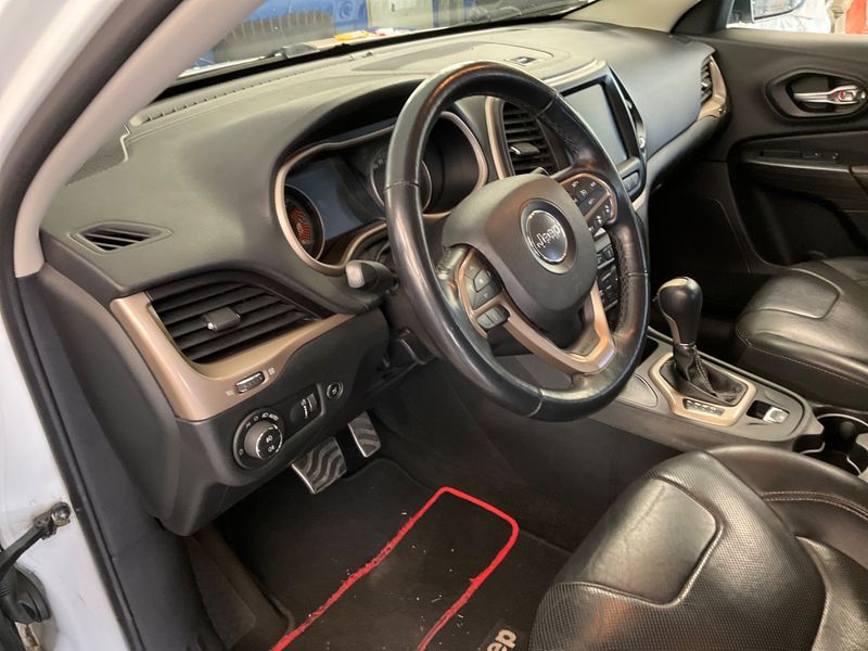 Jeep Cherokee 2.2 M-Jet Limited 4WD 2015 – снимка 27