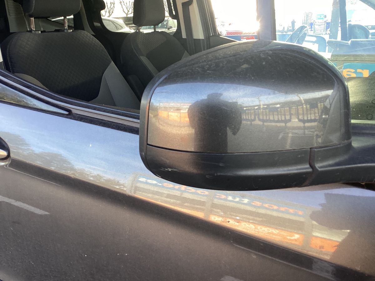 Ford Tourneo 2017 — photo 25