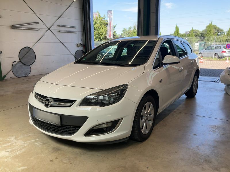 Opel Astra 1.4 Turbo Exklusiv