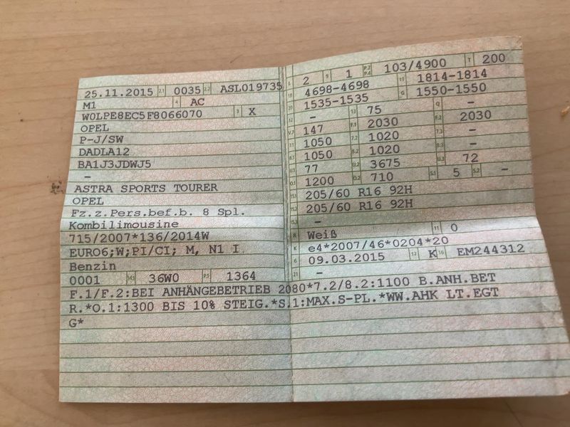 Opel Astra 1.4 Turbo Exklusiv — zdjęcie 15
