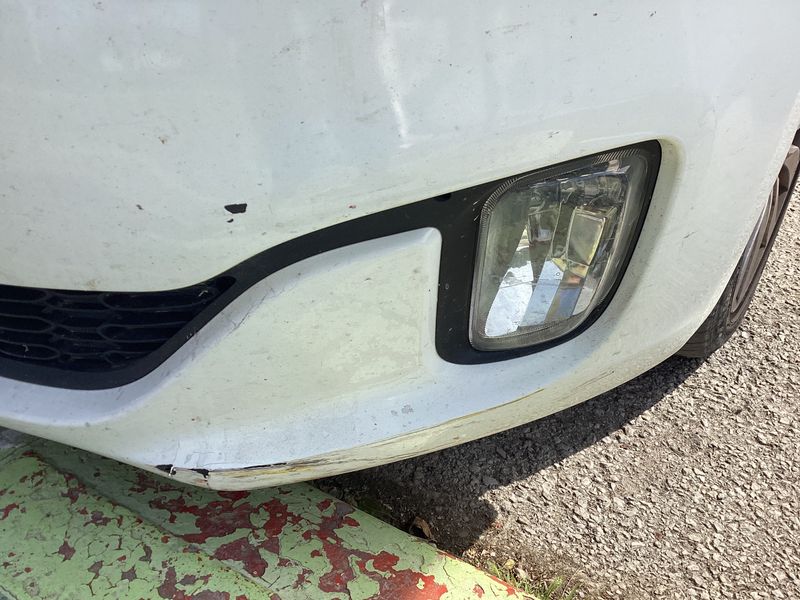 Kia Carens 1.6 GDI UEFA Euro 2016 2017 – снимка 26