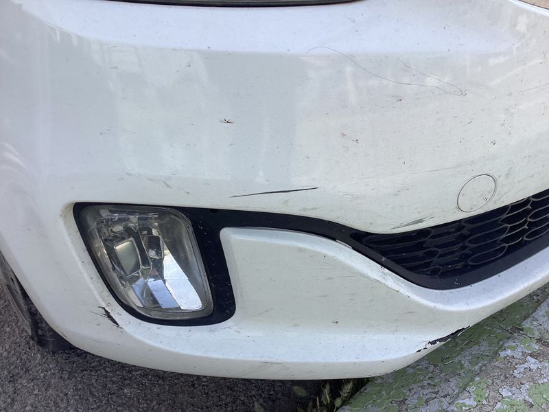 Kia Carens 1.6 GDI UEFA Euro 2016 2017 – снимка 25