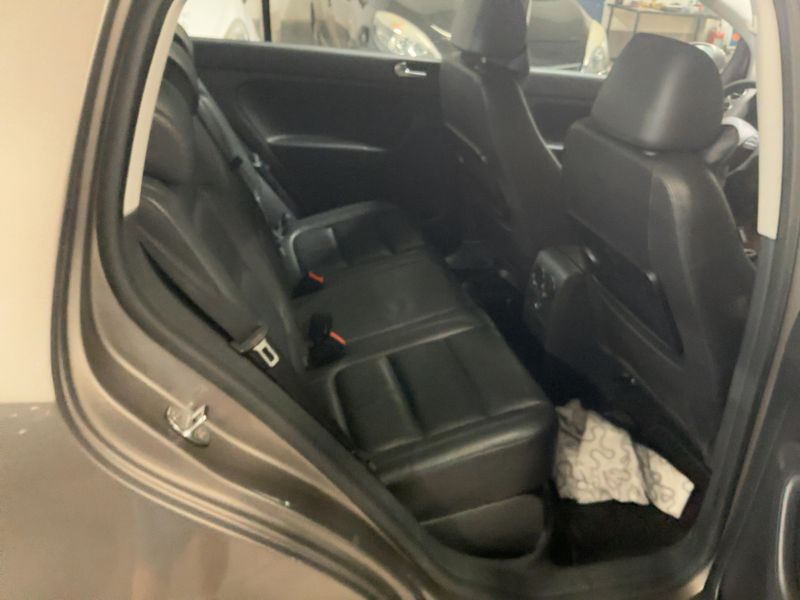 Volkswagen Golf VI Plus 1.6 TDI Highline 2011 – снимка 19