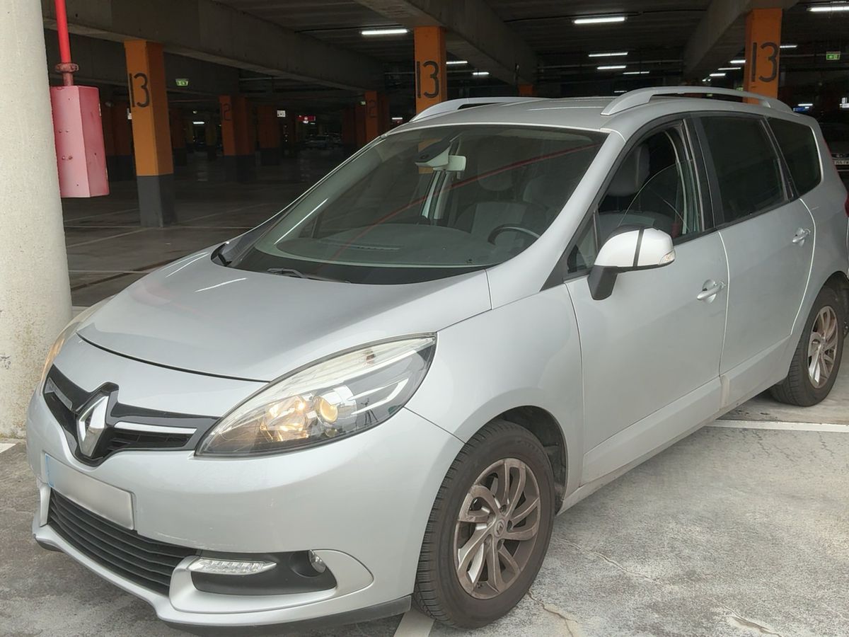 Renault Grand 2015