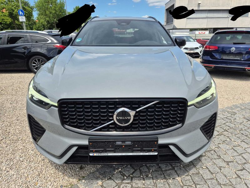 Volvo XC60 2.0 B4 Mild-Hybrid Plus Dark 2WD — zdjęcie 7