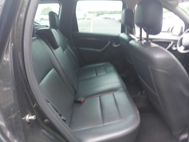 Dacia Duster 1.5 dCi Prestige 4x2 2011 – снимка 13