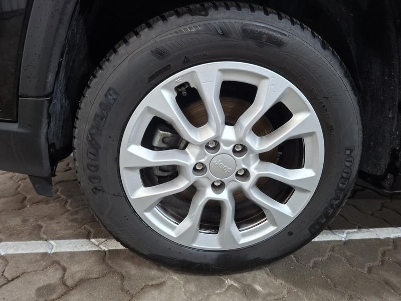 Jeep Compass 1.5 GSE T4 e-Hybrid Altitude — zdjęcie 20