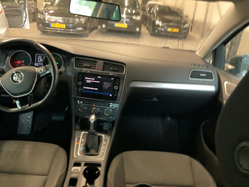 Volkswagen Golf VII 1.0 TSI Trendline BlueMotion Tech — zdjęcie 12