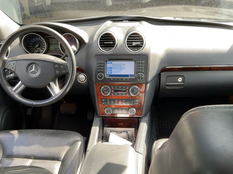 Mercedes-Benz GL-Klasse GL 450 4Matic — zdjęcie 12