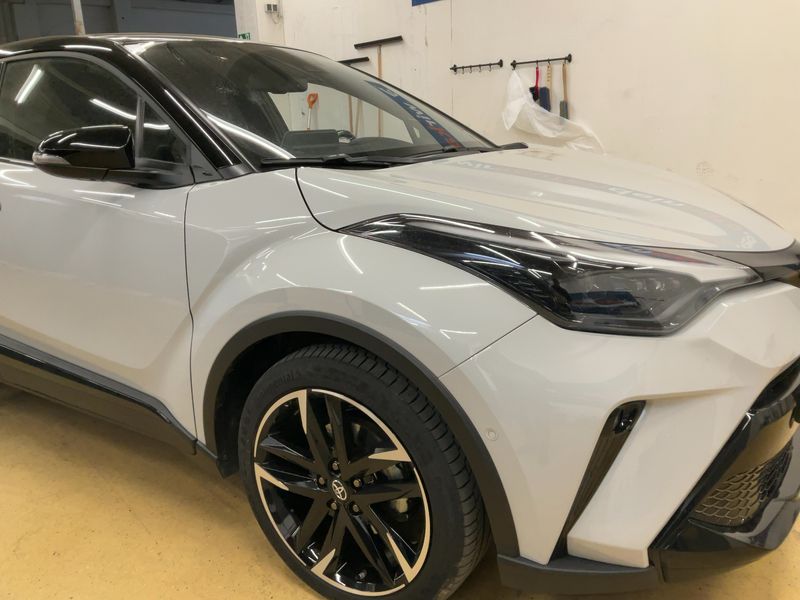 Toyota C-HR 2.0 Hybrid GR Sport — zdjęcie 8