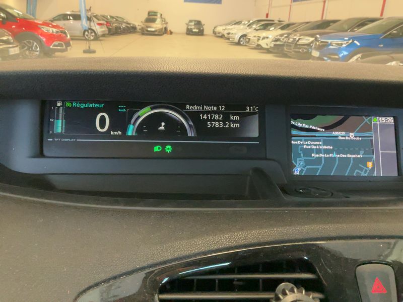 Renault Grand Scenic 1.2 TCe Energy BOSE Edition — zdjęcie 4