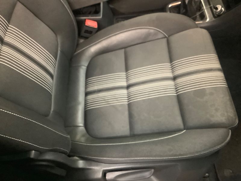 Volkswagen Sharan 2.0 TDI Match BlueMotion Tech 2012 – снимка 26