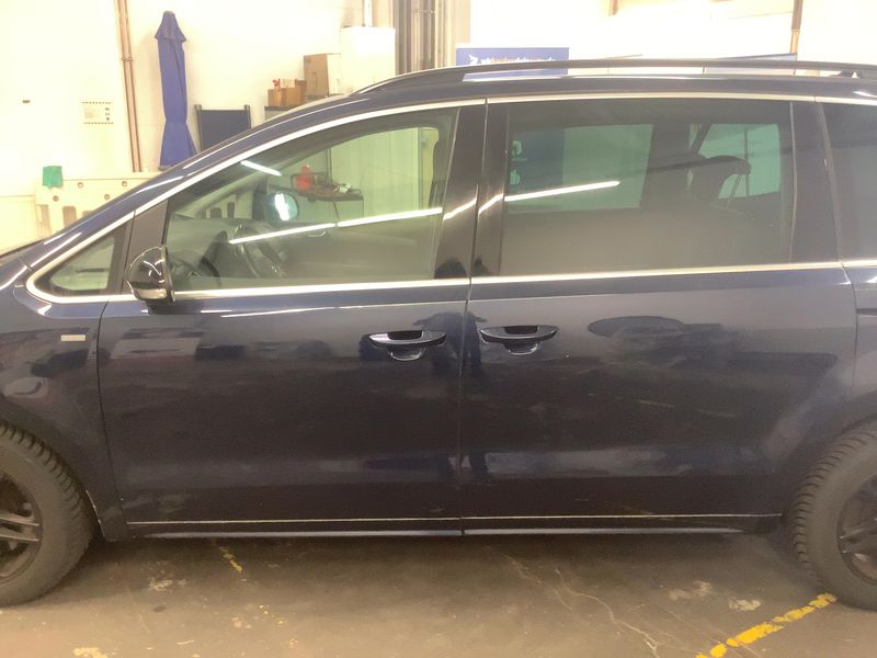 Volkswagen Sharan 2.0 TDI Match BlueMotion Tech 2012 – снимка 4