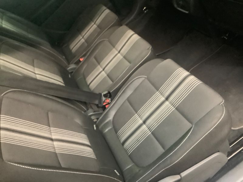 Volkswagen Sharan 2.0 TDI Match BlueMotion Tech 2012 – снимка 25