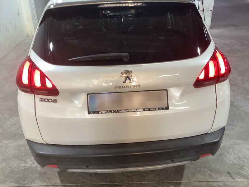 Peugeot 2008 1.6 Blue-HDi Allure 2017 – снимка 26