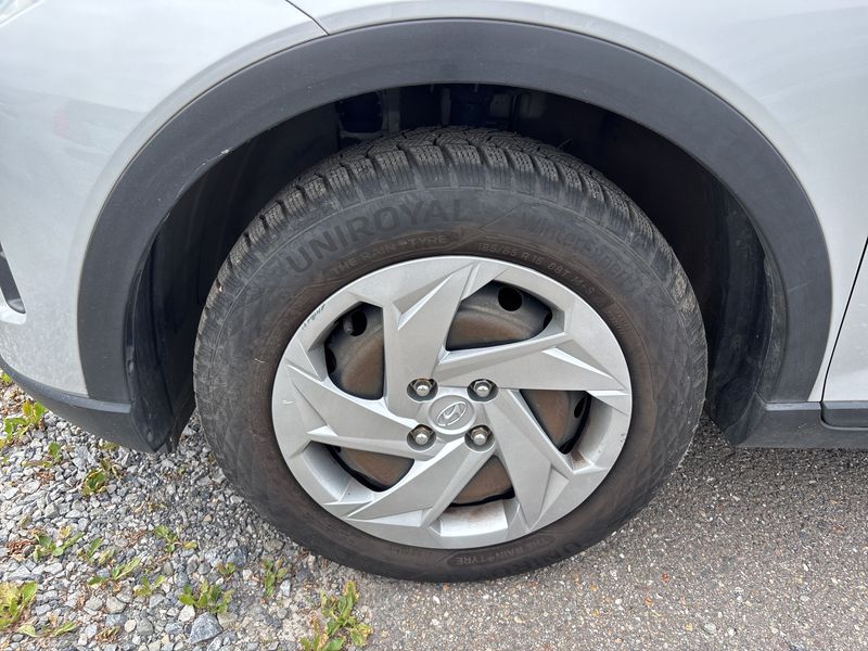 Hyundai Bayon 1.0 TGDI Intro Edition 2WD 2021 – снимка 32