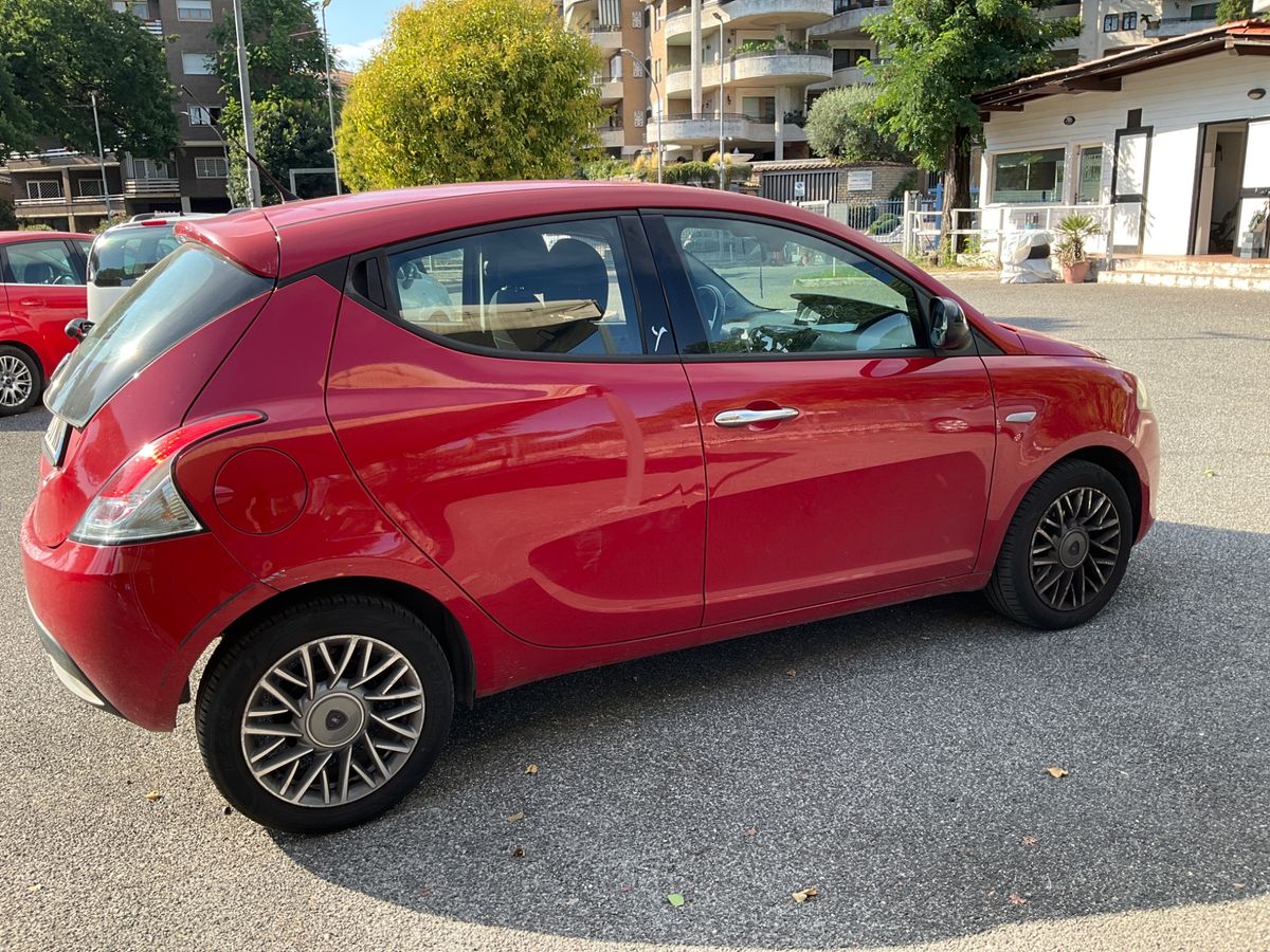Lancia Ypsilon d'occasion
