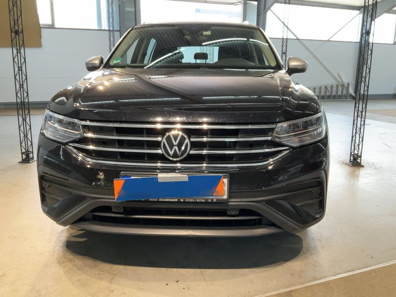 Volkswagen Tiguan Allspace 2.0 TDI Life — zdjęcie 9