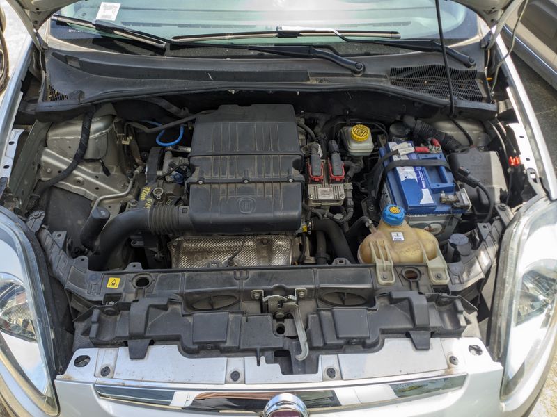 Fiat Punto Evo 1.4 Dynamic — zdjęcie 8