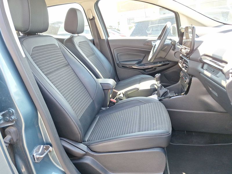 Ford EcoSport 1.0 EcoBoost Titanium — zdjęcie 10