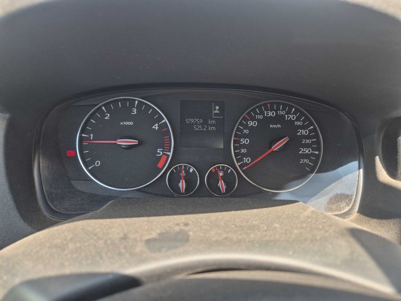Renault Laguna 1.5 dCi BOSE Edition — zdjęcie 12