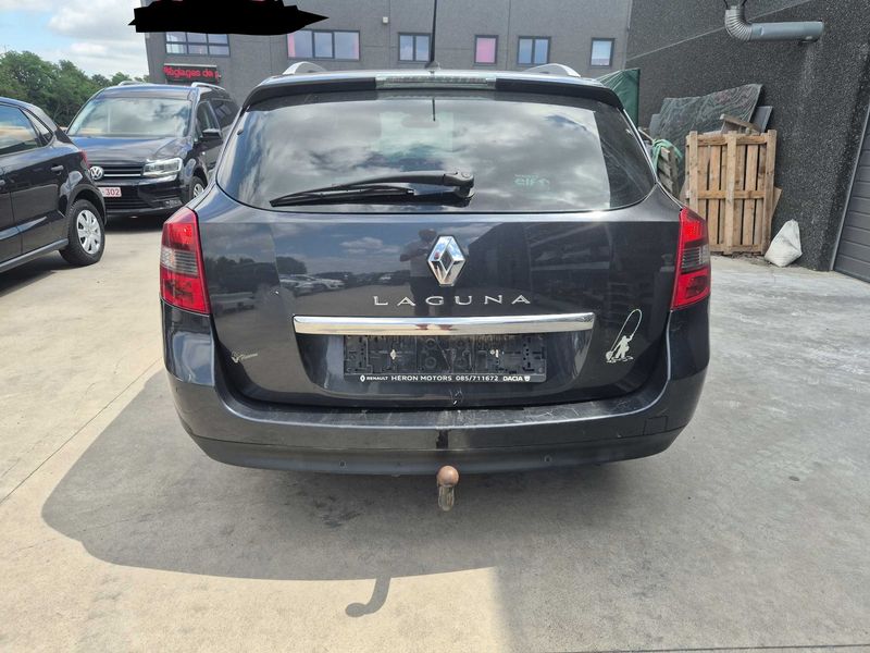 Renault Laguna 1.5 dCi BOSE Edition — zdjęcie 4