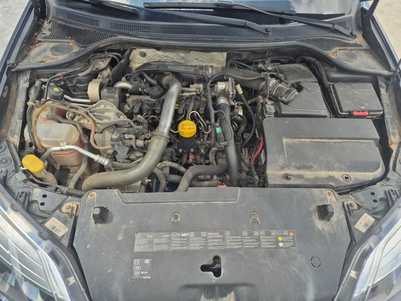 Renault Laguna 1.5 dCi BOSE Edition — zdjęcie 8