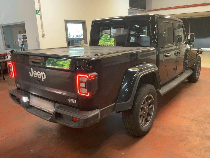 Jeep Gladiator 3.0 CRD Overland 4WD 2022 – снимка 8