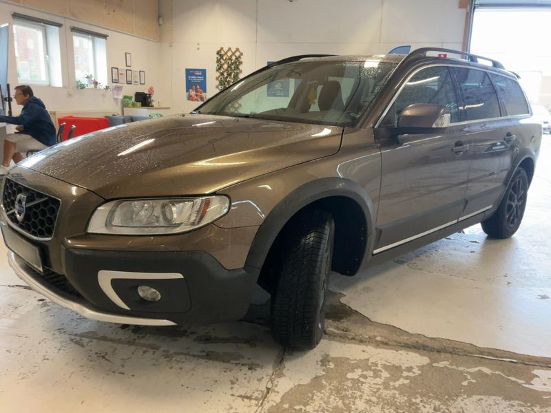 Volvo XC70 2.4 D4 Momentum AWD