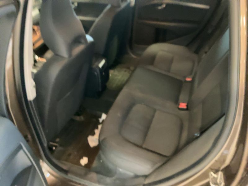 Volvo XC70 2.4 D4 Momentum AWD — zdjęcie 14