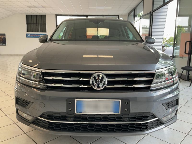 Volkswagen Tiguan Allspace 2.0 TDI Advanced 4Motion BlueMotion Tech — zdjęcie 9