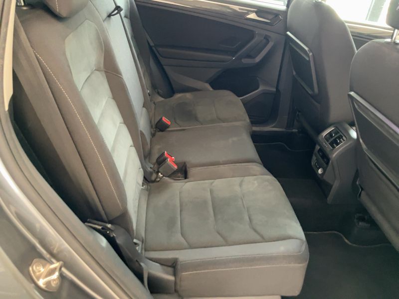 Volkswagen Tiguan Allspace 2.0 TDI Advanced 4Motion BlueMotion Tech — zdjęcie 14