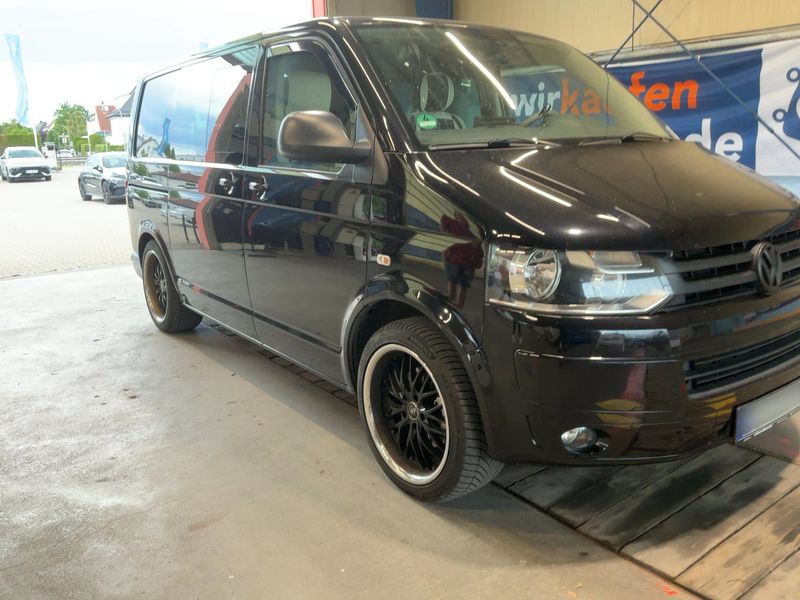 Volkswagen T5 Kombi 2.0 TDI — zdjęcie 8