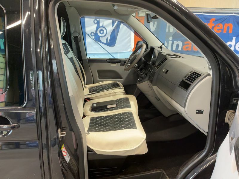 Volkswagen T5 Kombi 2.0 TDI — zdjęcie 11