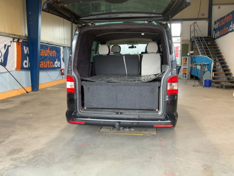 Volkswagen T5 Kombi 2.0 TDI — zdjęcie 10