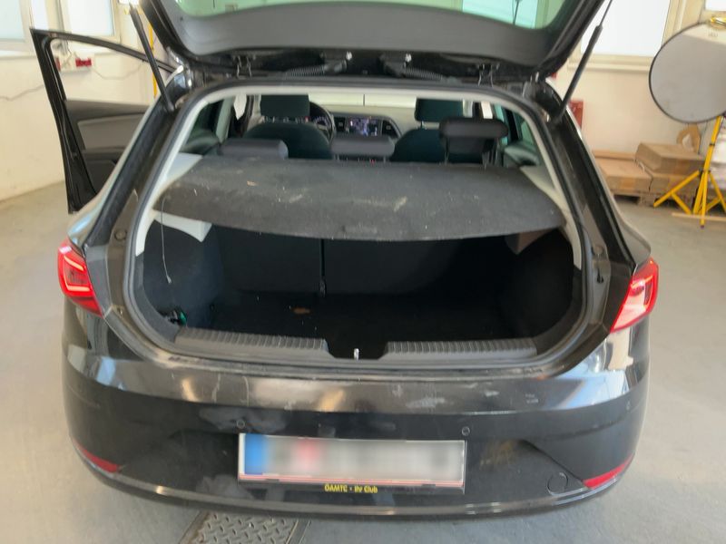 Seat Leon 1.6 TDI Style 2017 – снимка 16