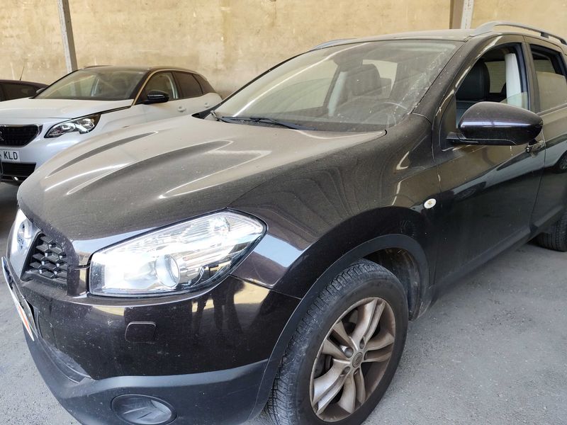 Nissan Qashqai+2 2.0 dCi Tekna 2011 – снимка 2
