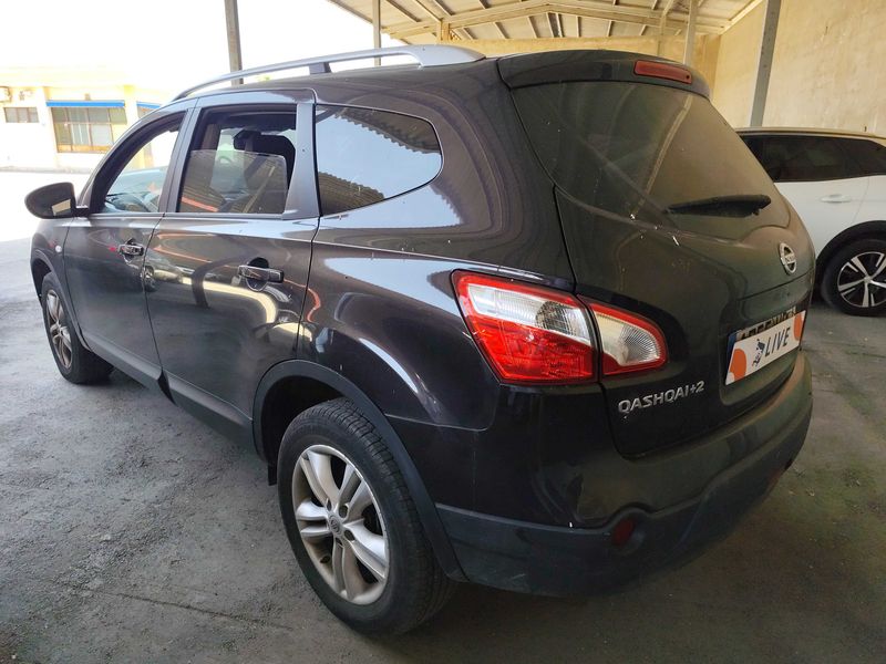 Nissan Qashqai+2 2.0 dCi Tekna 2011 – снимка 3