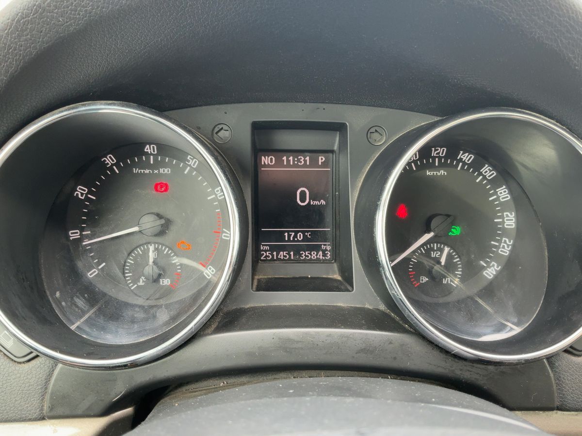 Skoda Yeti 2016 — photo 19