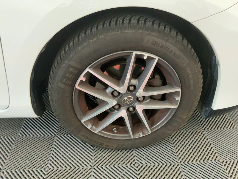 Toyota Auris 1.4 Turbodiesel Active 2014 – снимка 11