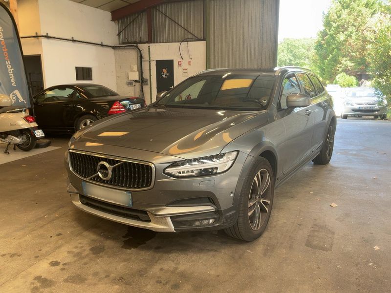 Volvo V90 Cross Country 2.0 D5 Pro AWD
