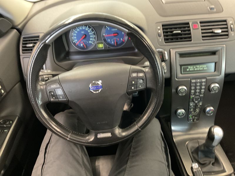Volvo C30 1.6 D2 R-Design — zdjęcie 6