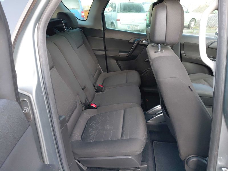 Opel Meriva 1.7 CDTI Design Edition — zdjęcie 13